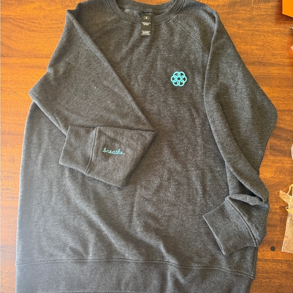 Apple Mindfulness Sweatshirt Gray Crew Neck (Women’s Medium) - Picture 1 of 2
